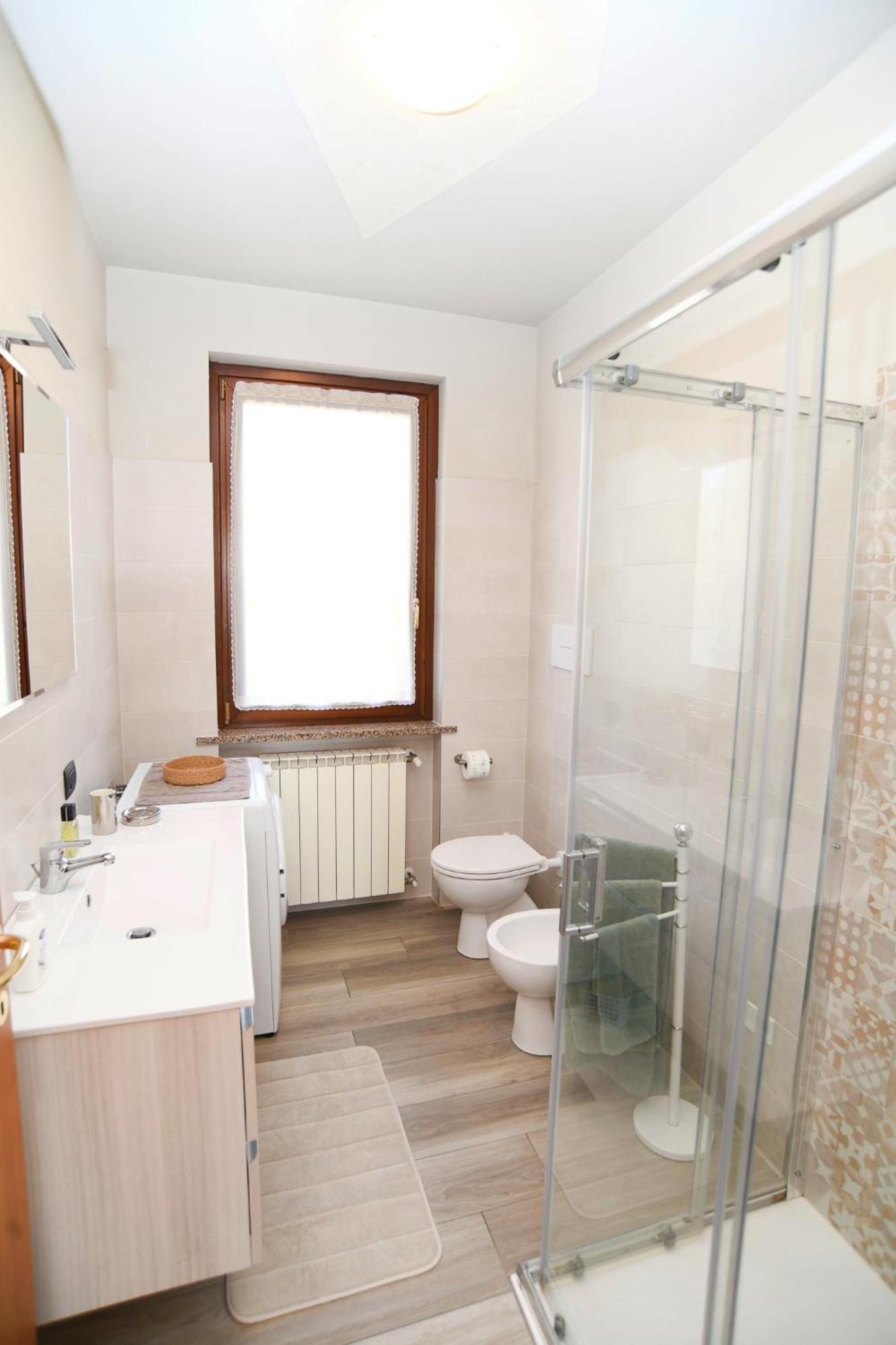 Rovato Entire Apartment In The Capital Of Franciacorta Bagian luar foto